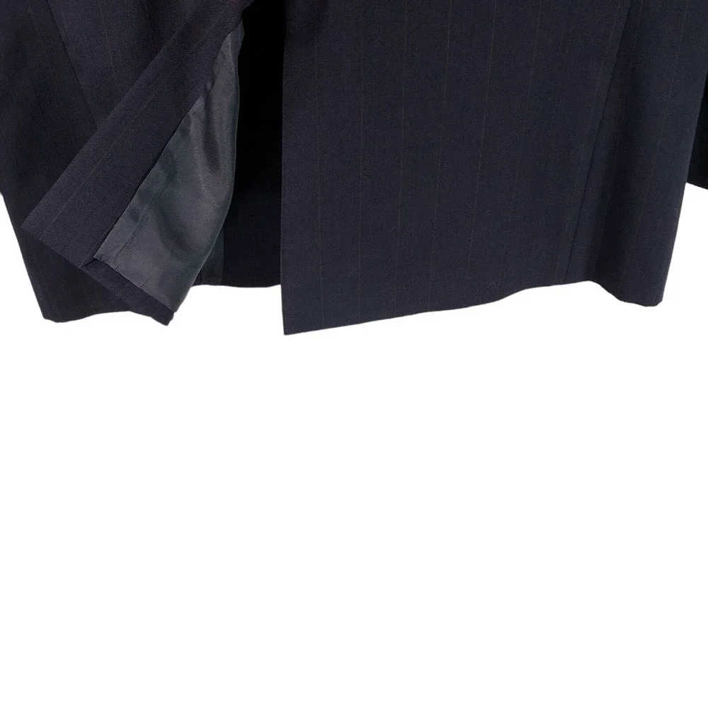 John‎ Clarendon Sport Coat 42S Men Dark Blue Pinstripe Single Breast Made USA